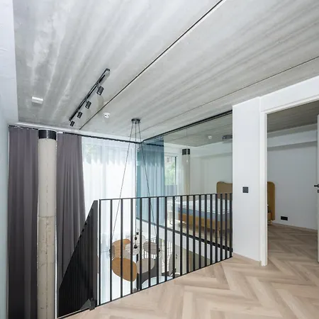 아파트 Urban Heaven Luxury Lofts *