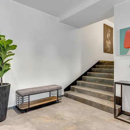 Urban Heaven Luxury Lofts شقة