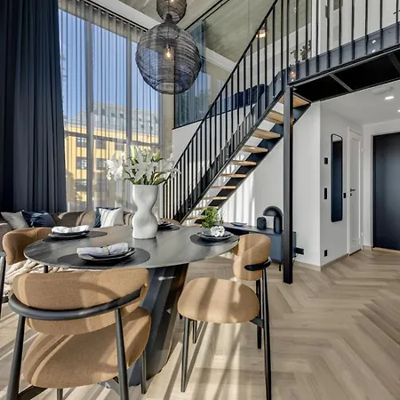 Urban Heaven Luxury Lofts 아파트 *