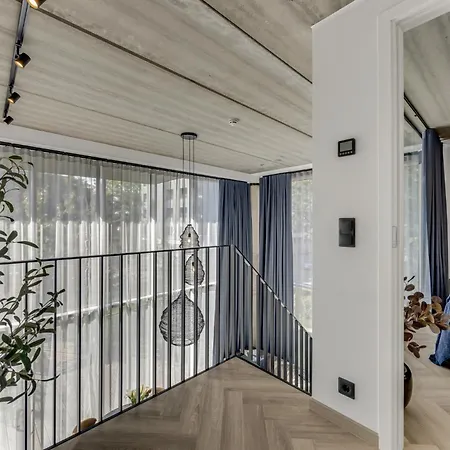 Urban Heaven Luxury Lofts 탈린