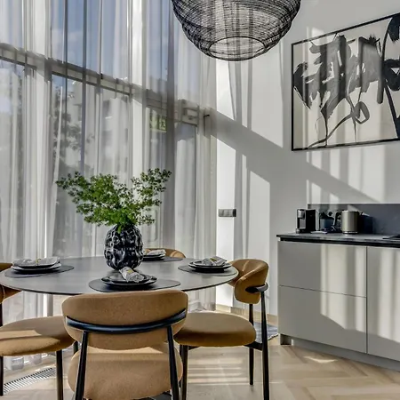 Urban Heaven Luxury Lofts 아파트 탈린