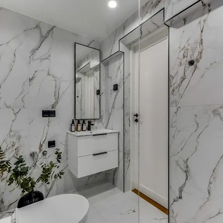 Urban Heaven Luxury Lofts 아파트 탈린