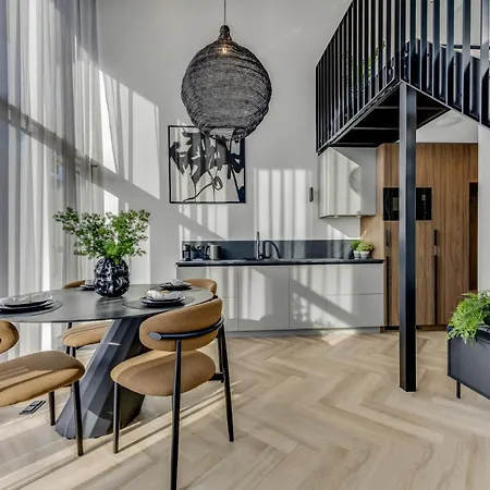 公寓 Urban Heaven Luxury Lofts