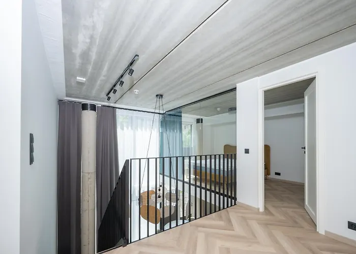 公寓 Urban Heaven Luxury Lofts *