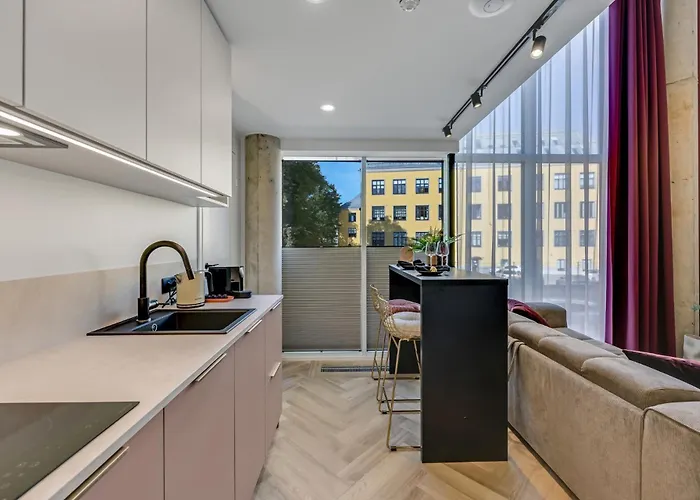 公寓 Urban Heaven Luxury Lofts *