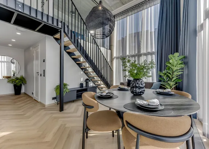 Urban Heaven Luxury Lofts 탈린